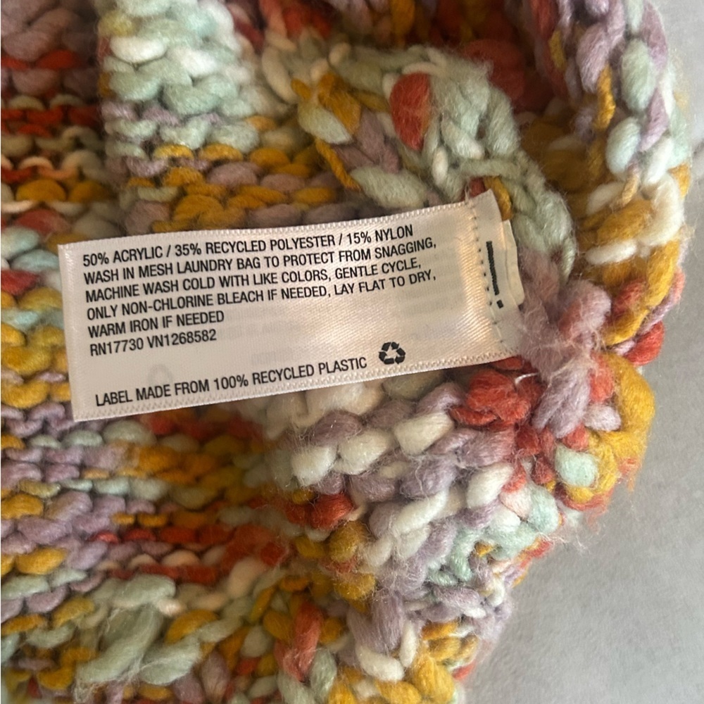WILD FABLE Rainbow Cropped Knit Cardigan With Rhinestone Flower Buttons - Picture 10 of 10